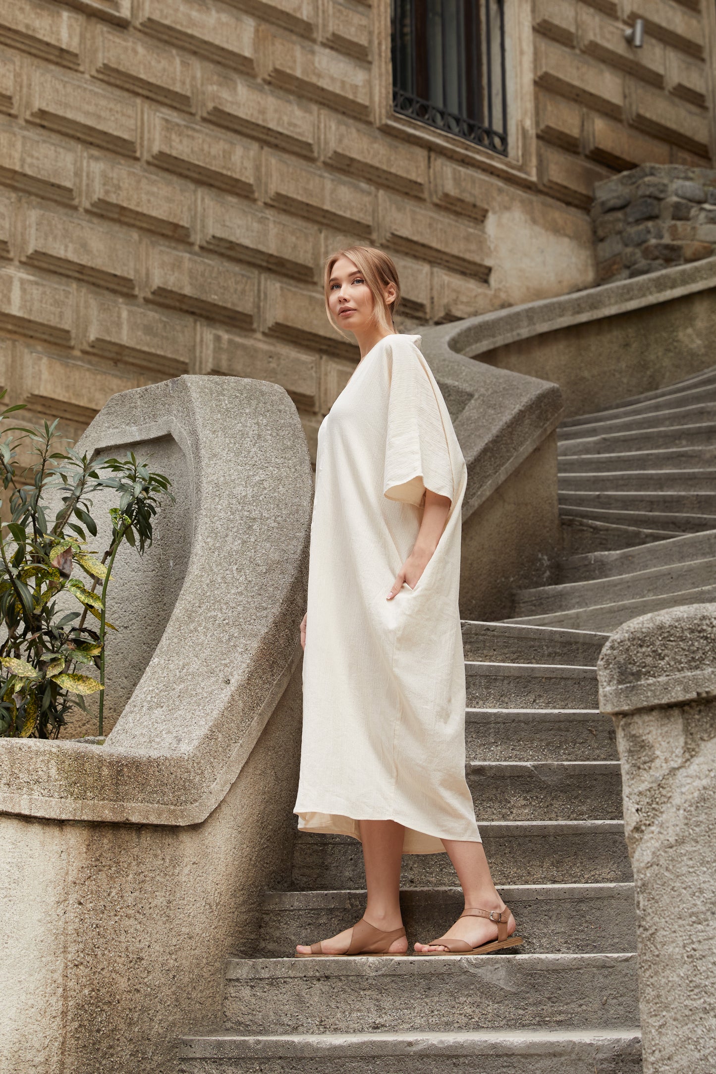 Helen Kaftan Ham Kumaş Sırt Baskılı Kaftan